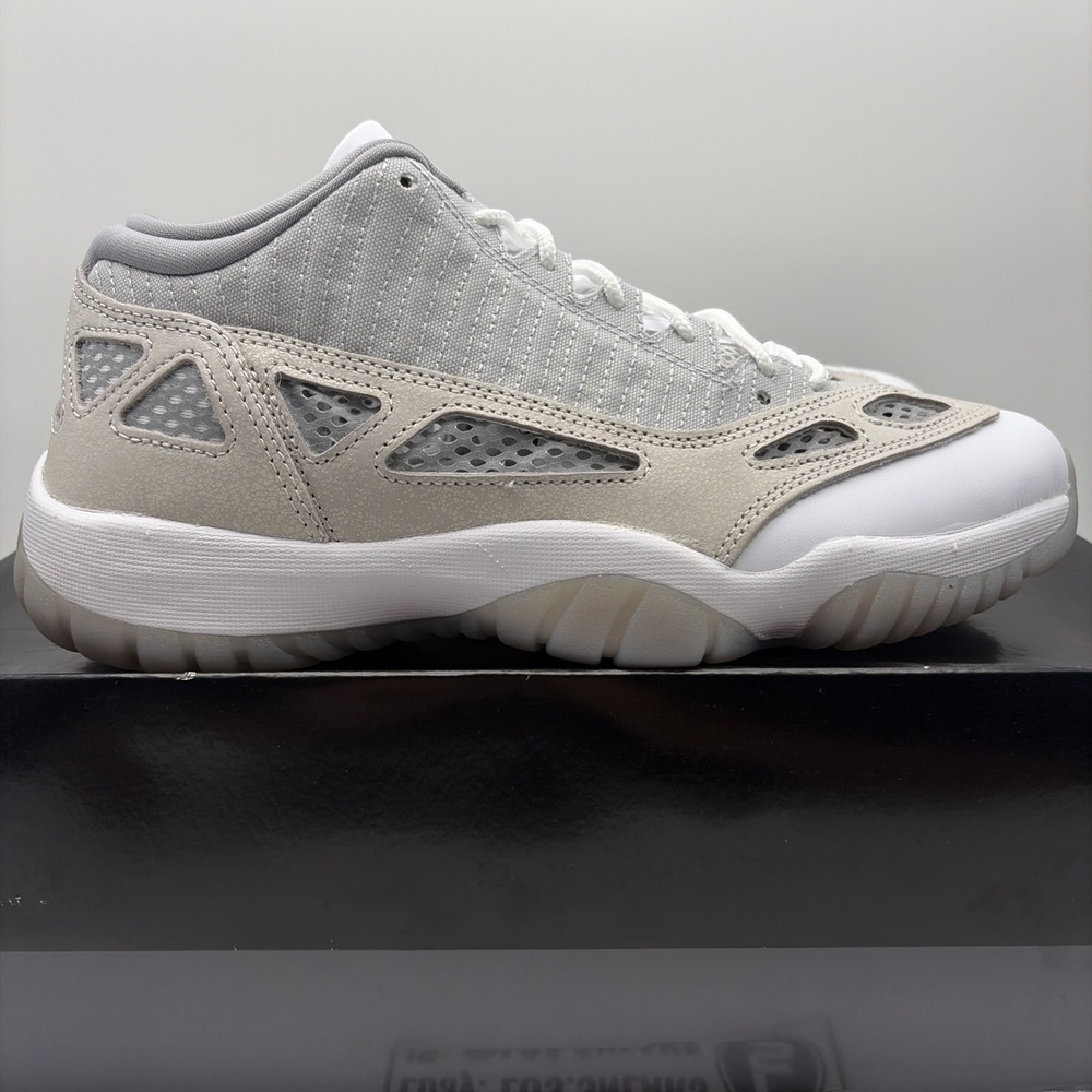 Size 9.5 - Air Jordan 11 Retro IE Low Light Orewood Brown (919712-102)